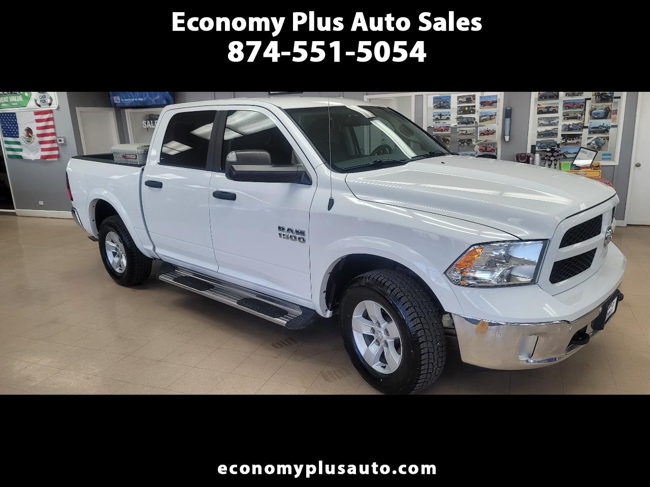RAM 1500 4WD Crew Cab 140.5" Outdoorsman 2016