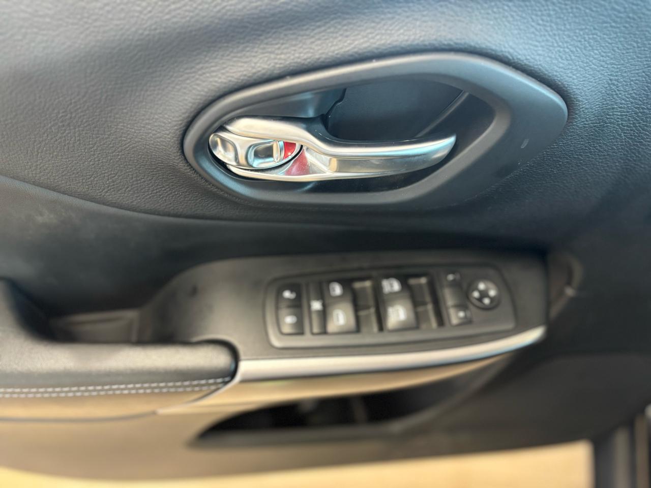 Jeep Cherokee Latitude Plus 4WD 2020