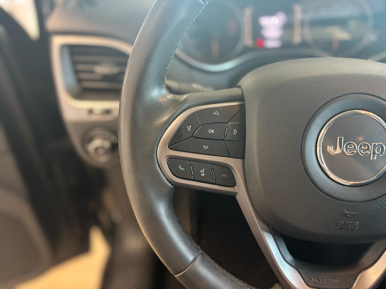 Jeep Cherokee Latitude Plus 4WD 2020