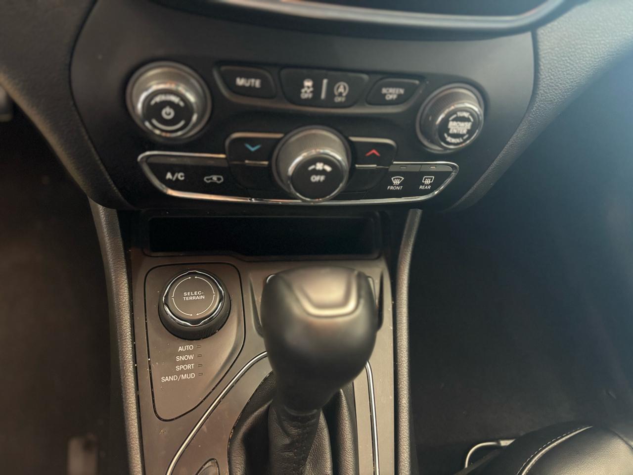 Jeep Cherokee Latitude Plus 4WD 2020