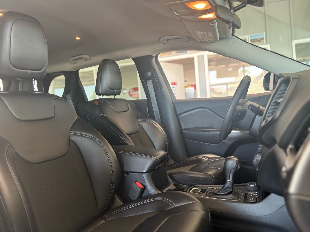 Jeep Cherokee Latitude Plus 4WD 2020