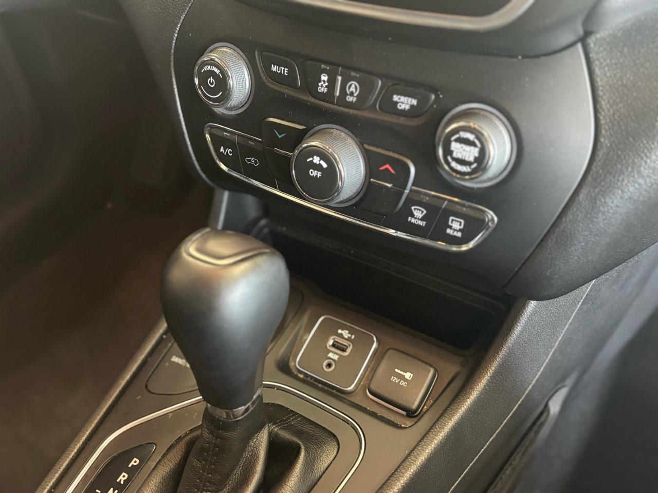 Jeep Cherokee Latitude Plus 4WD 2020