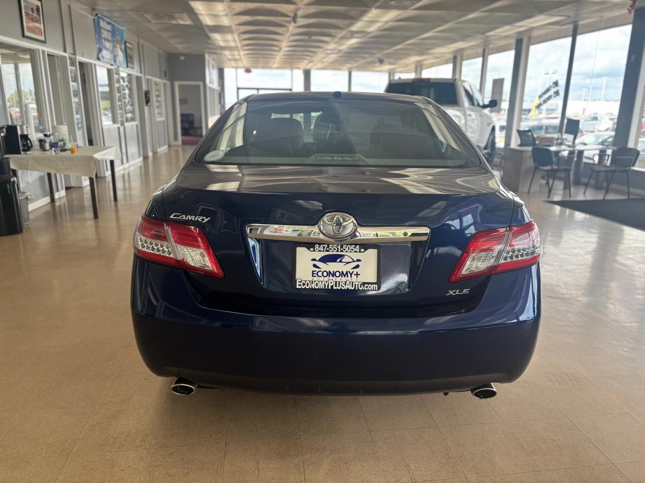 Toyota Camry 4dr Sdn V6 Auto SE (Natl) 2010