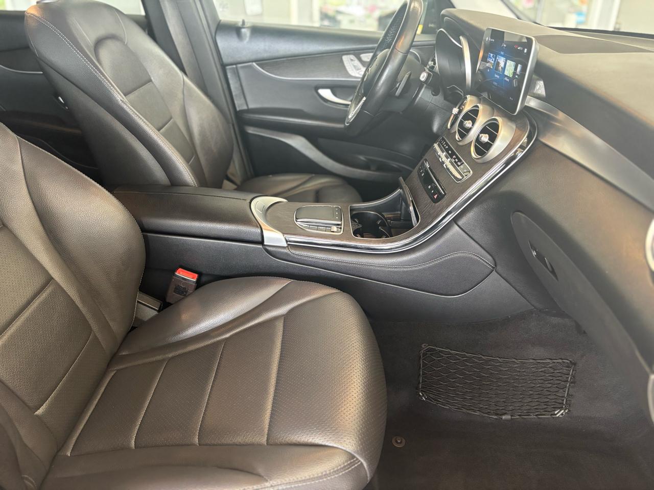 Mercedes-Benz GLC-Class GLC300 4MATIC 2020