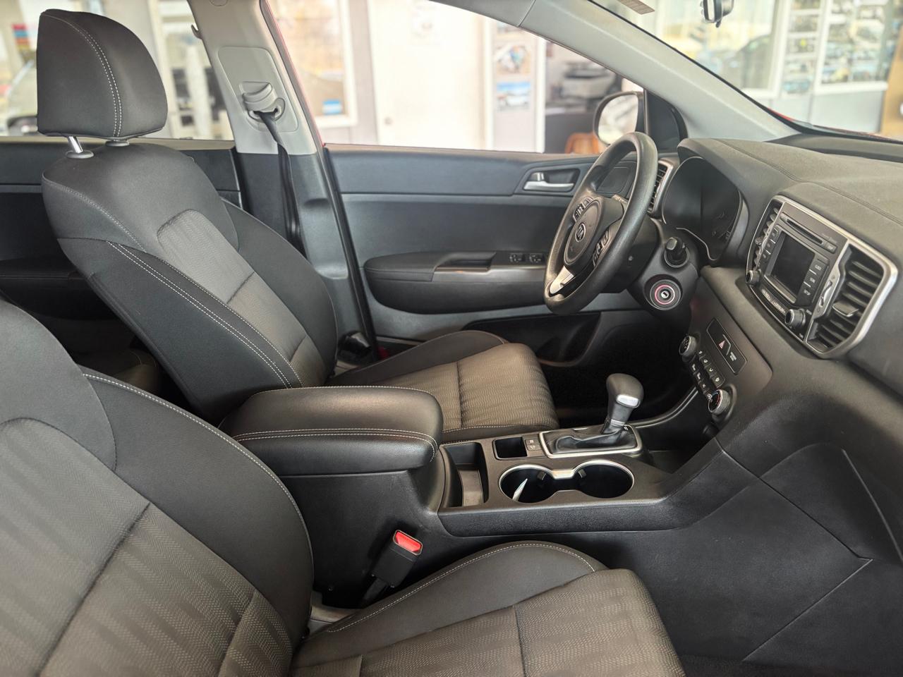 Kia Sportage LX FWD 2019