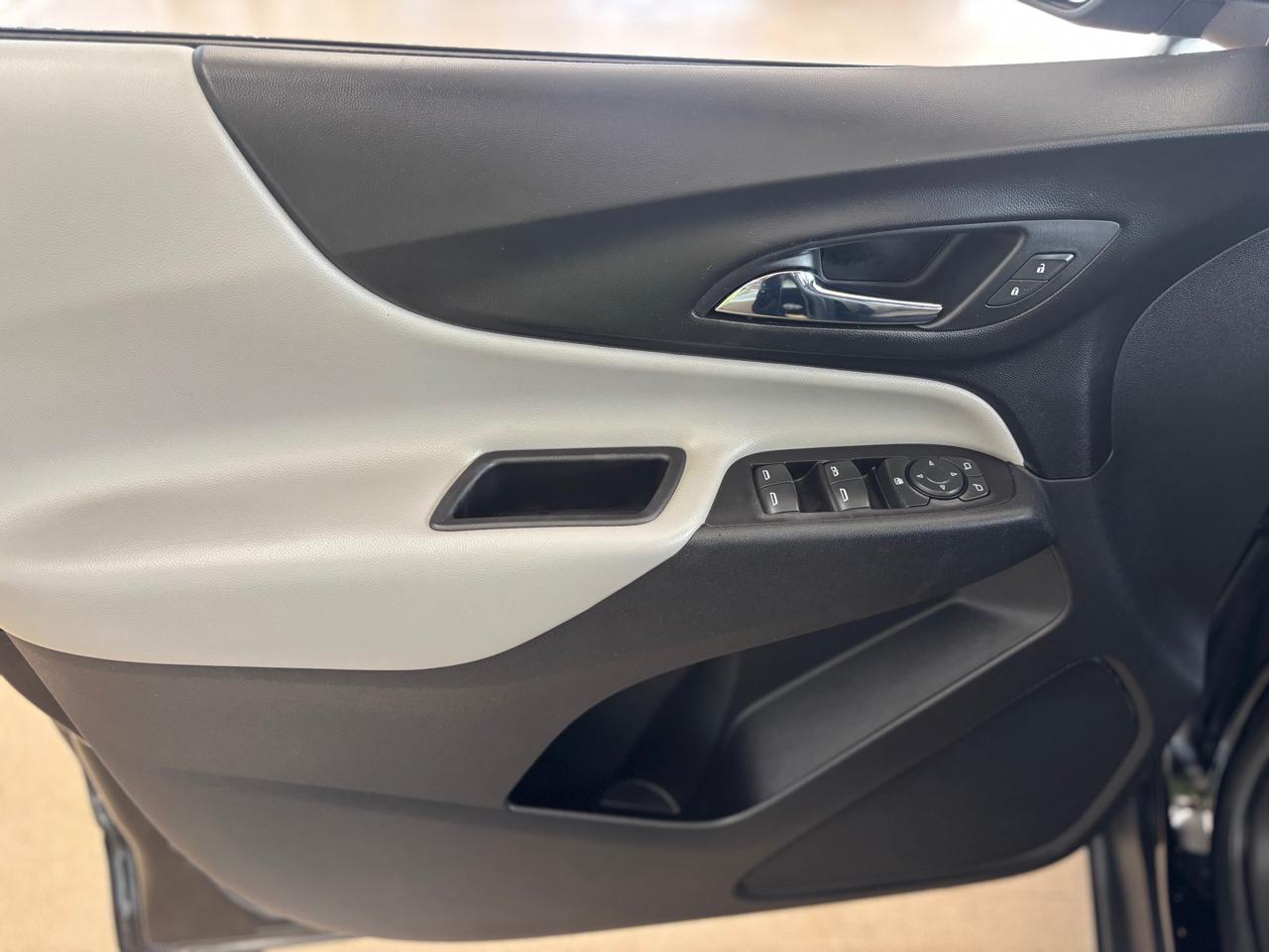 Chevrolet Equinox LS 2WD 2020