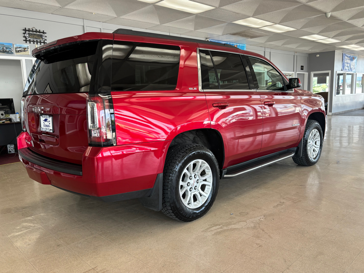GMC Yukon SLE 4WD 2015