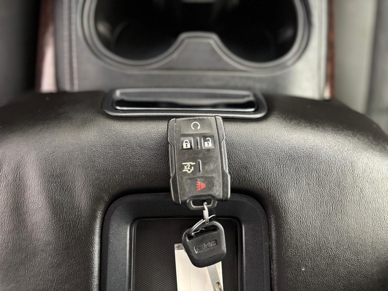 GMC Yukon SLE 4WD 2015