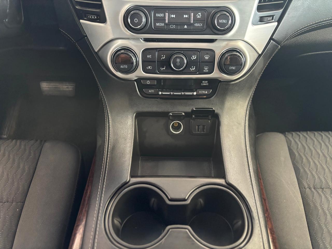 GMC Yukon SLE 4WD 2015