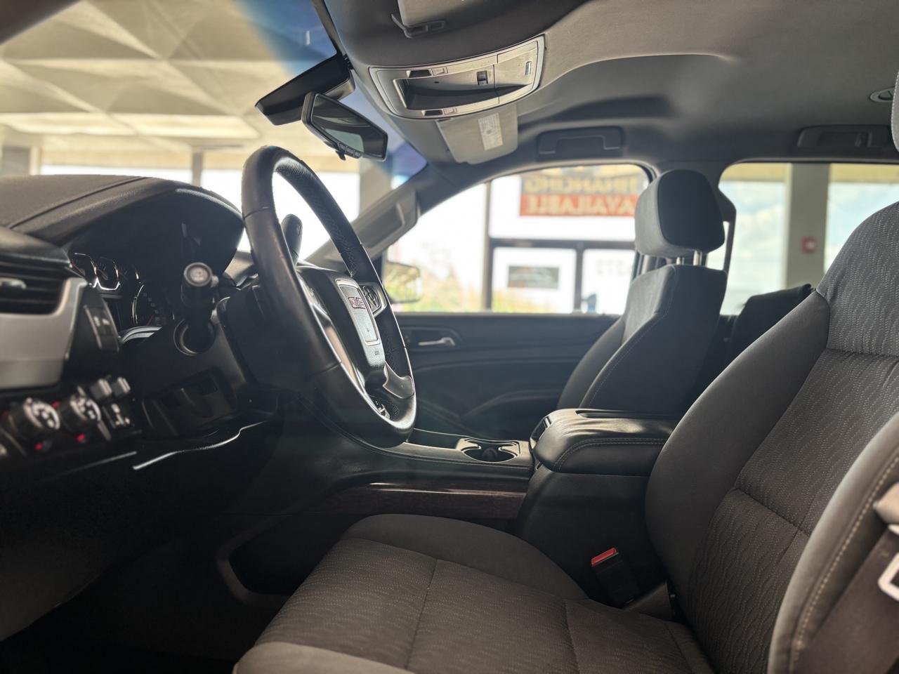 GMC Yukon SLE 4WD 2015