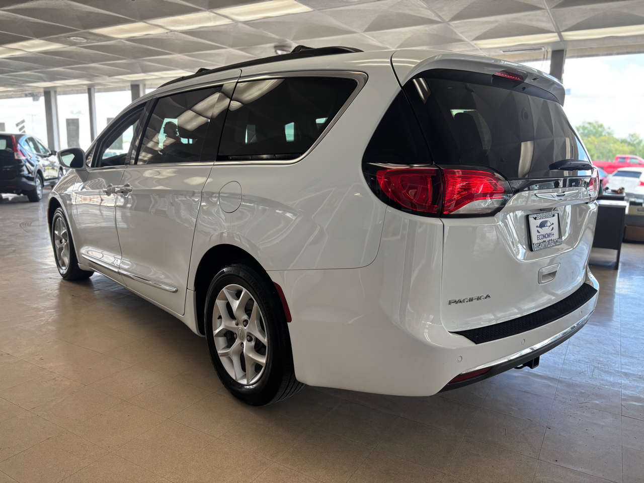 Chrysler Pacifica Touring-L 2017