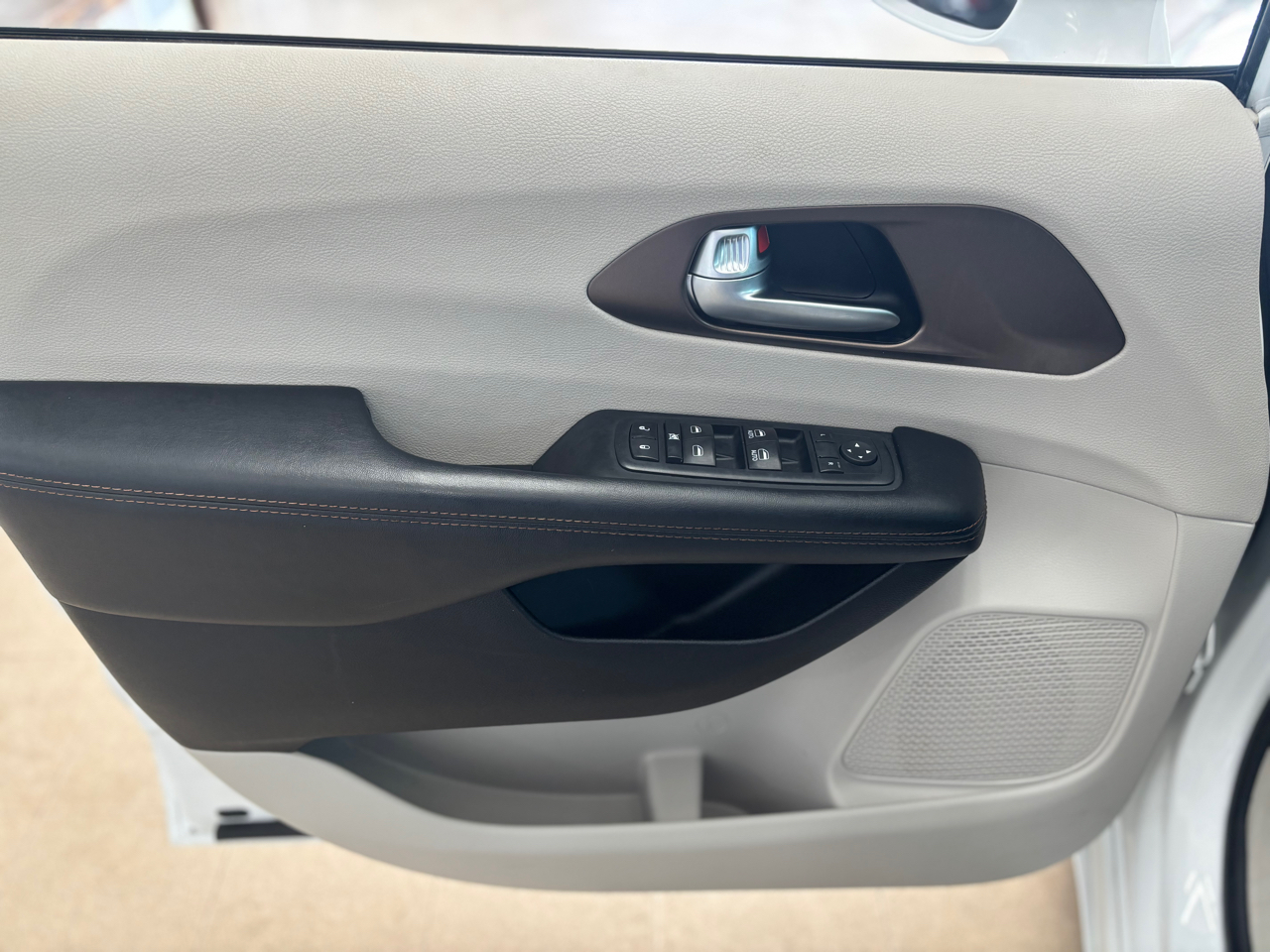 Chrysler Pacifica Touring-L 2017