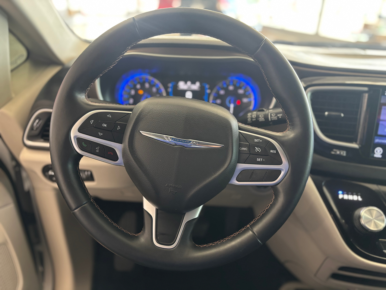 Chrysler Pacifica Touring-L 2017