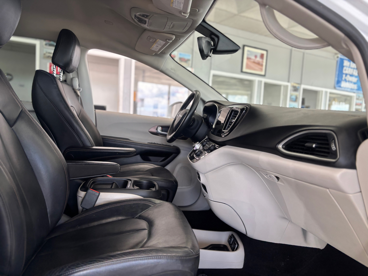 Chrysler Pacifica Touring-L 2017