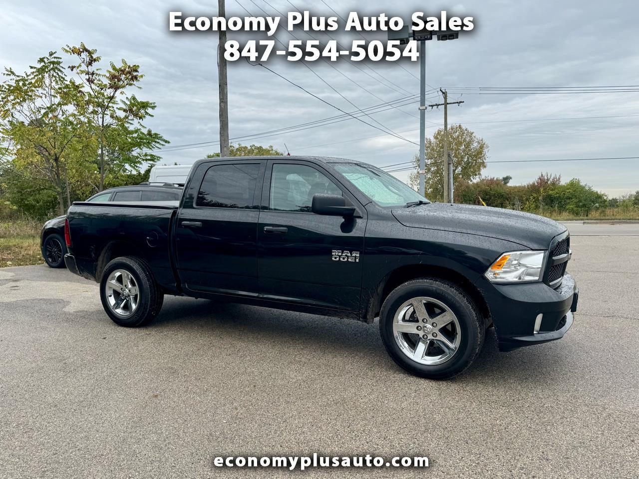 2017 RAM 1500 Express 4x4 Crew Cab 5'7" Box