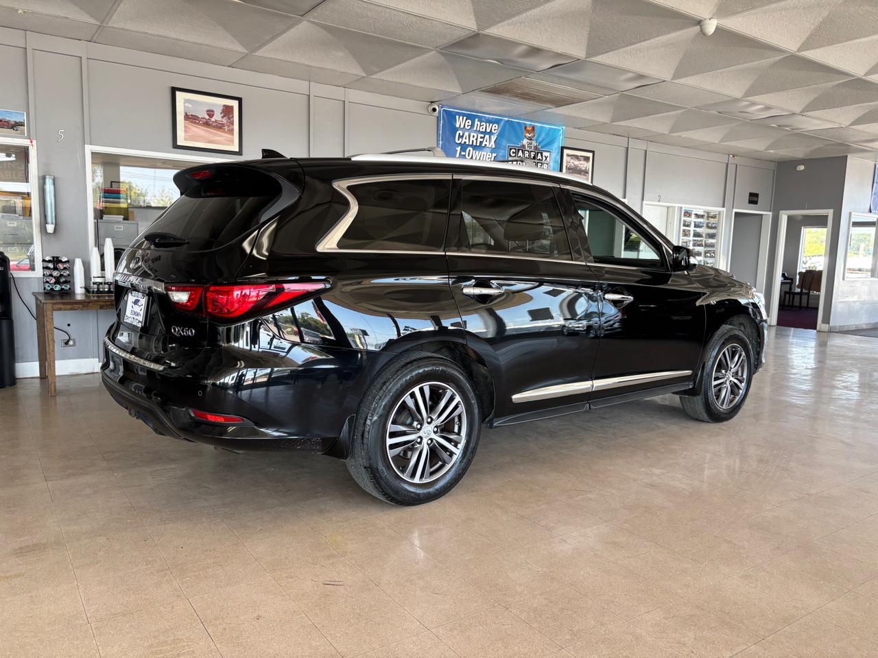 Infiniti QX60 Base AWD 2017