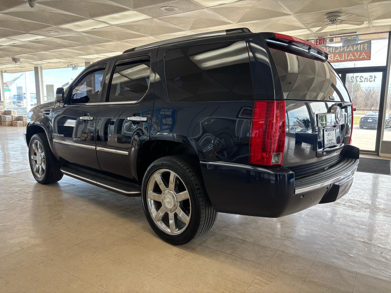 Cadillac Escalade AWD 4dr 2008