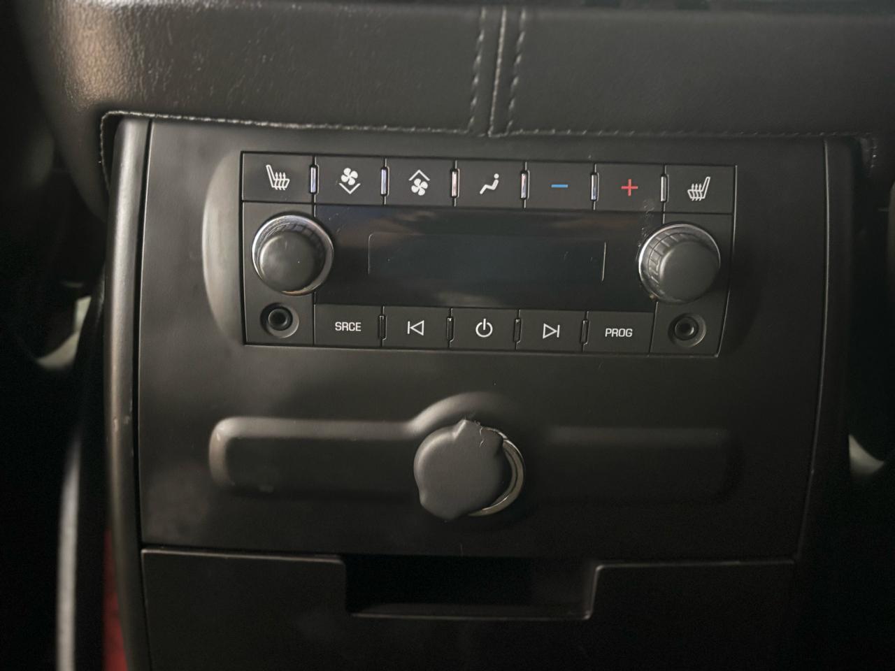 Cadillac Escalade AWD 4dr 2008