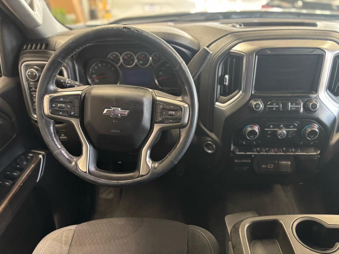 Chevrolet Silverado 1500 4WD Double Cab 147" RST 2019