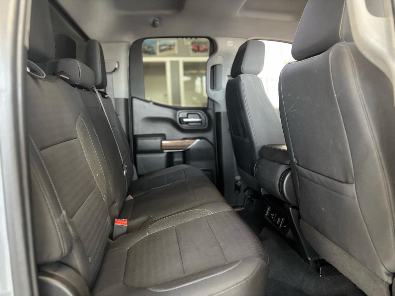 Chevrolet Silverado 1500 4WD Double Cab 147" RST 2019