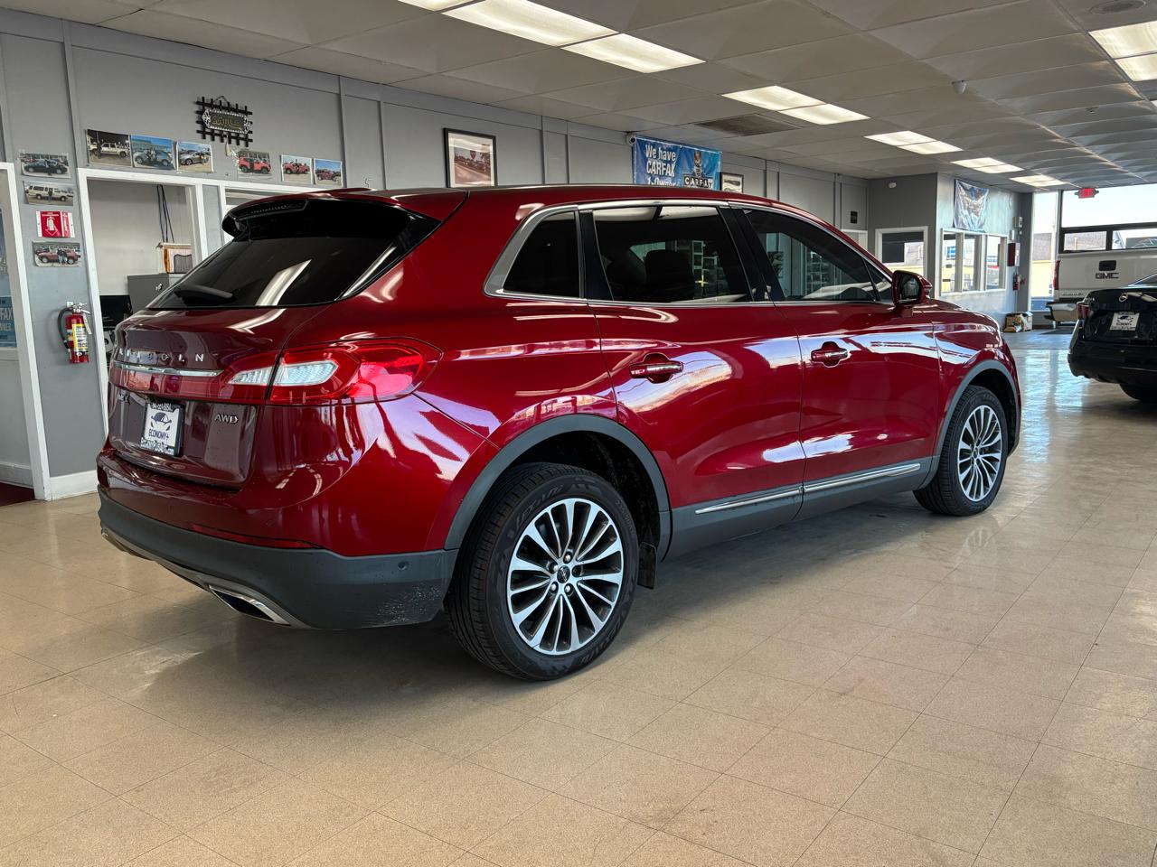 Lincoln MKX AWD 4dr Reserve 2016