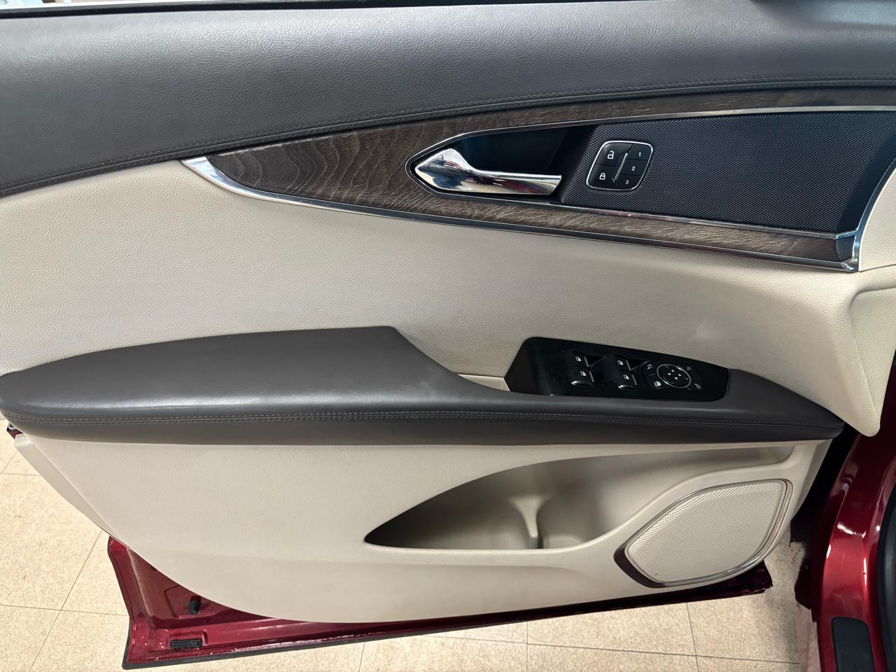 Lincoln MKX AWD 4dr Reserve 2016