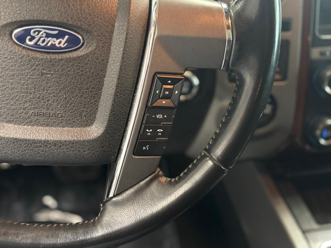 Ford Expedition Platinum 4WD 2017