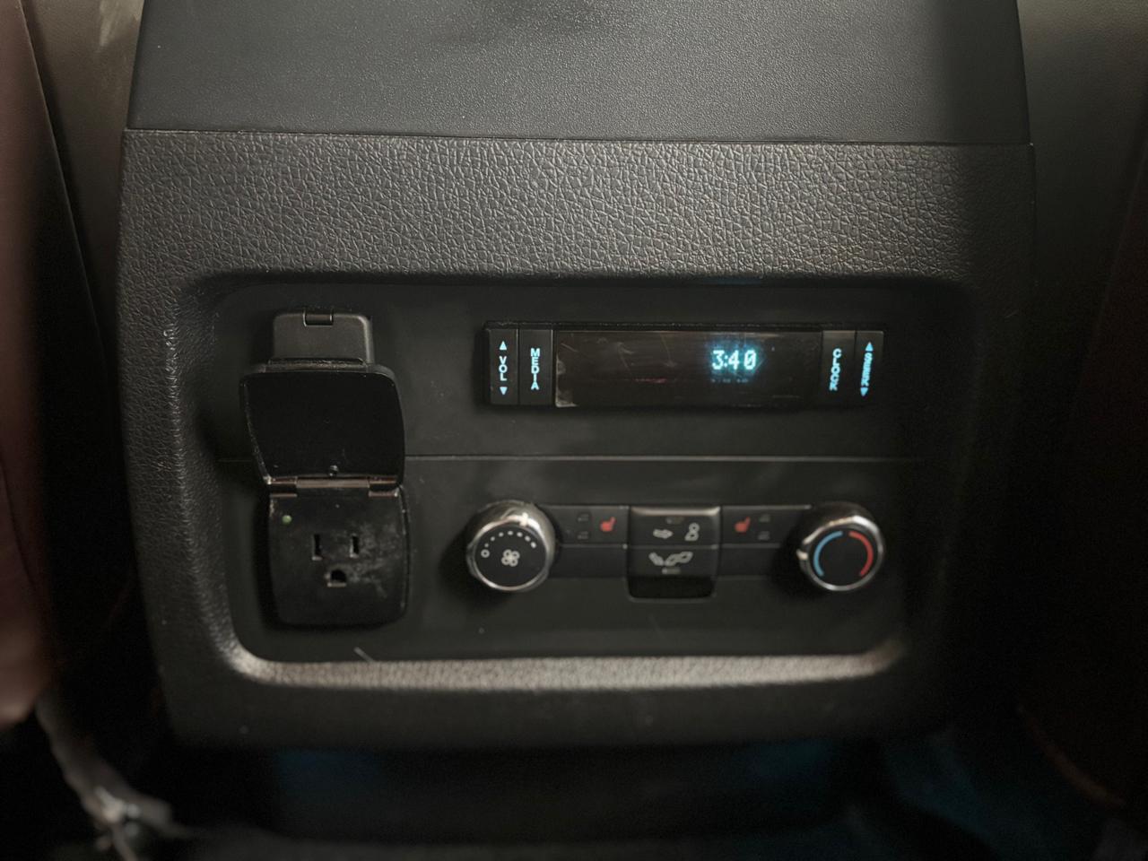 Ford Expedition Platinum 4WD 2017