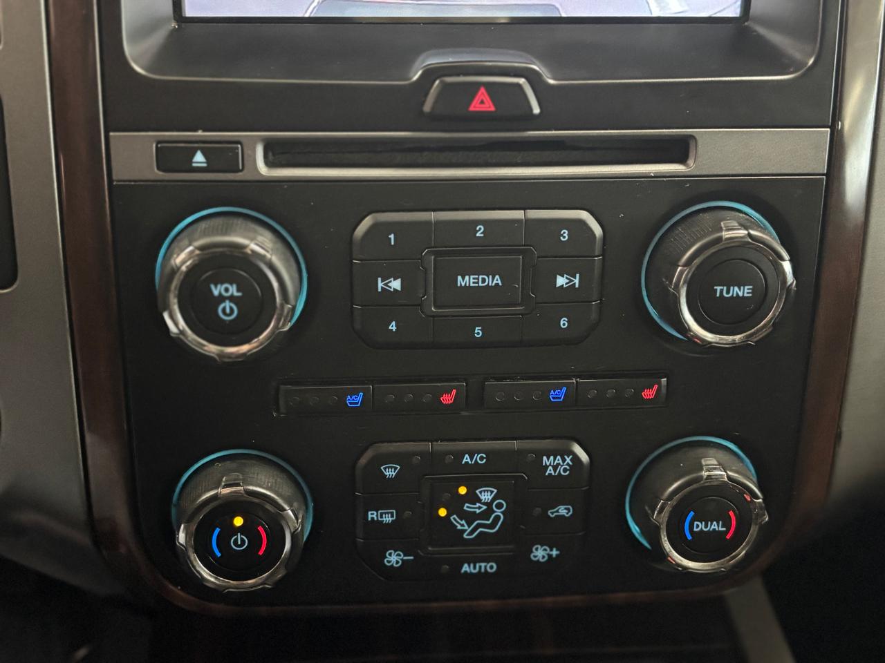 Ford Expedition Platinum 4WD 2017