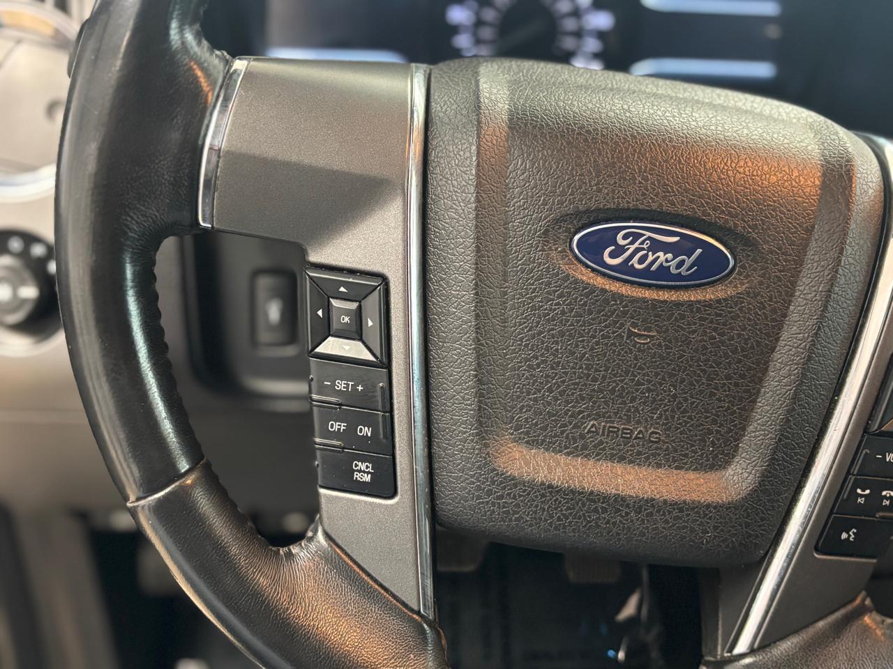 Ford Expedition Platinum 4WD 2017