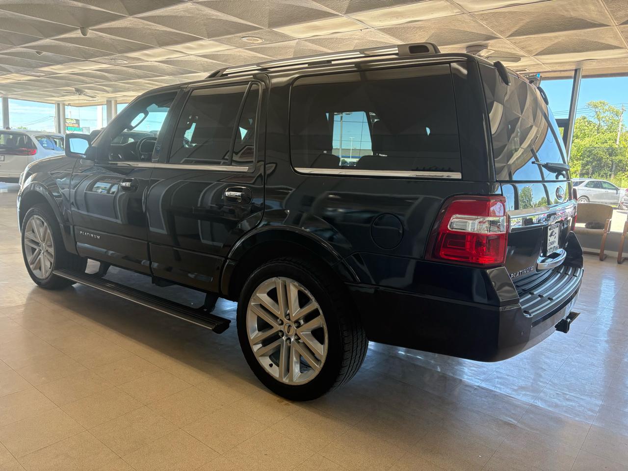 Ford Expedition Platinum 4WD 2017