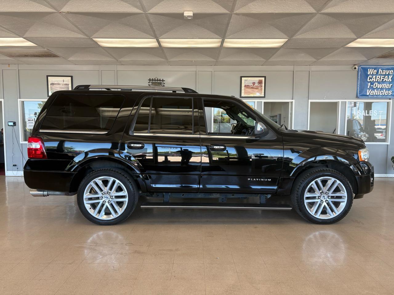 Ford Expedition Platinum 4WD 2017