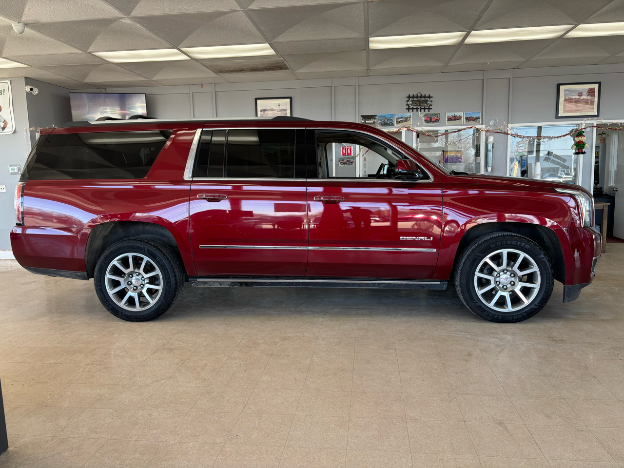 GMC Yukon XL 4WD 4dr Denali 2018