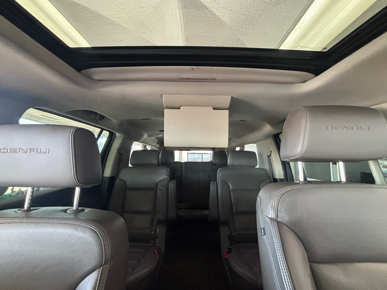 GMC Yukon XL 4WD 4dr Denali 2018