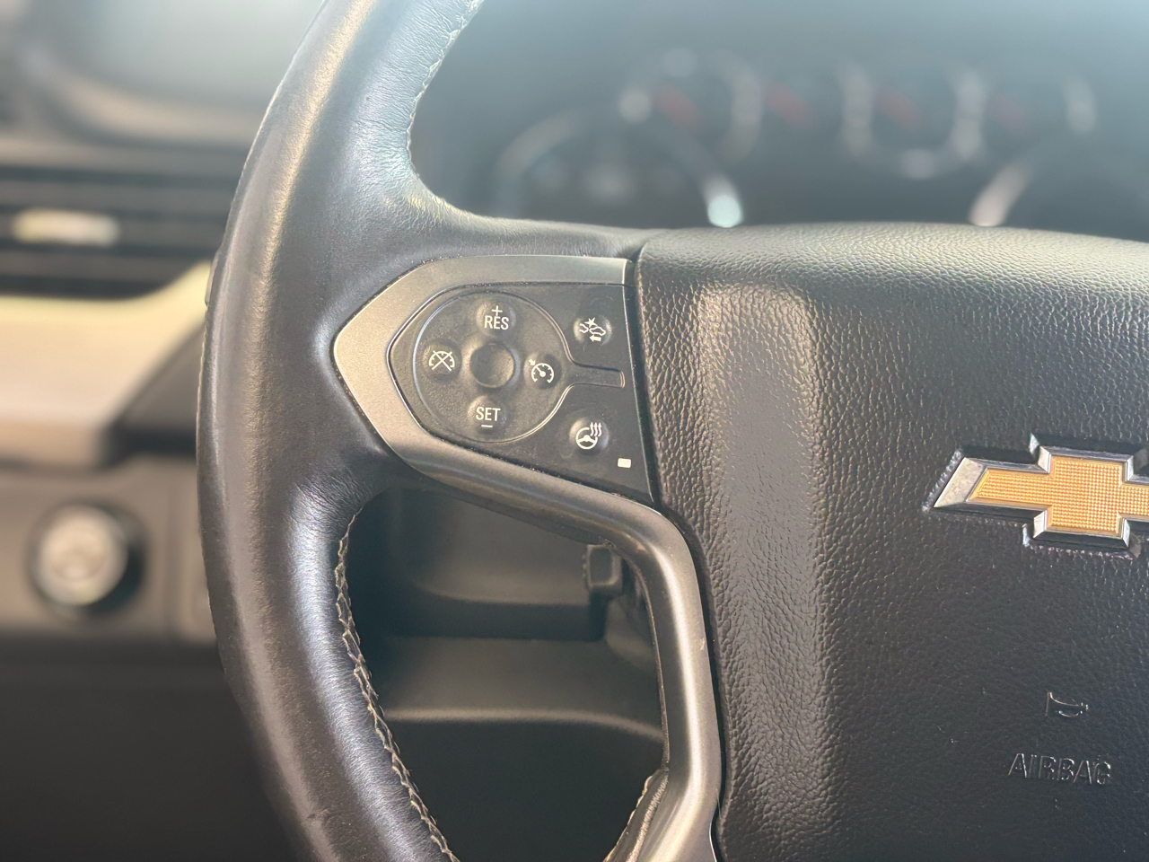 Chevrolet Tahoe 4WD 4dr LT 2015