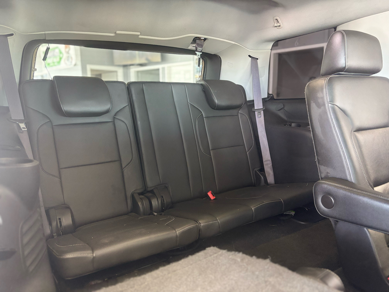 Chevrolet Tahoe 4WD 4dr LT 2015