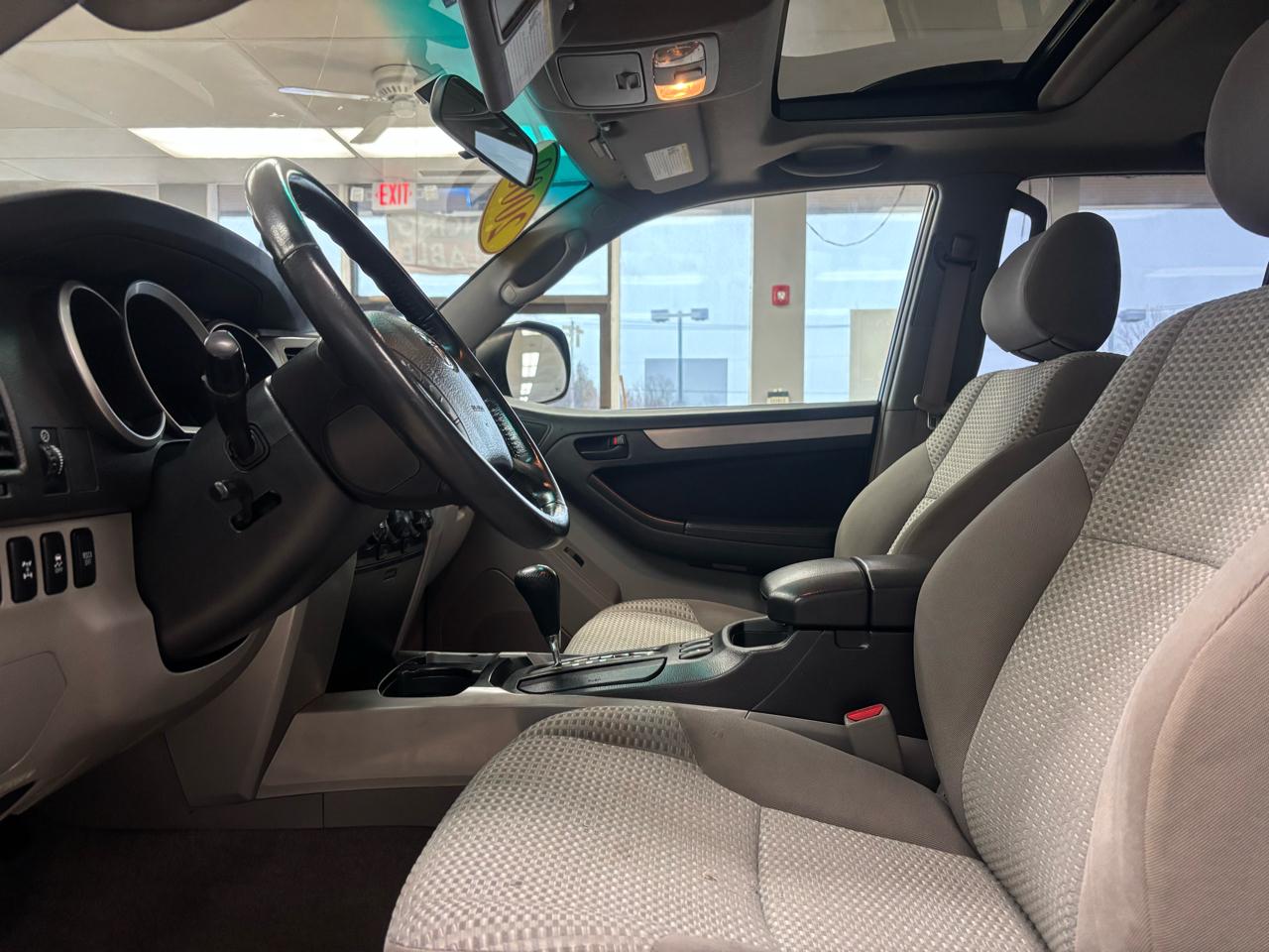 Toyota 4Runner 4WD 4dr V6 Sport (Natl) 2008