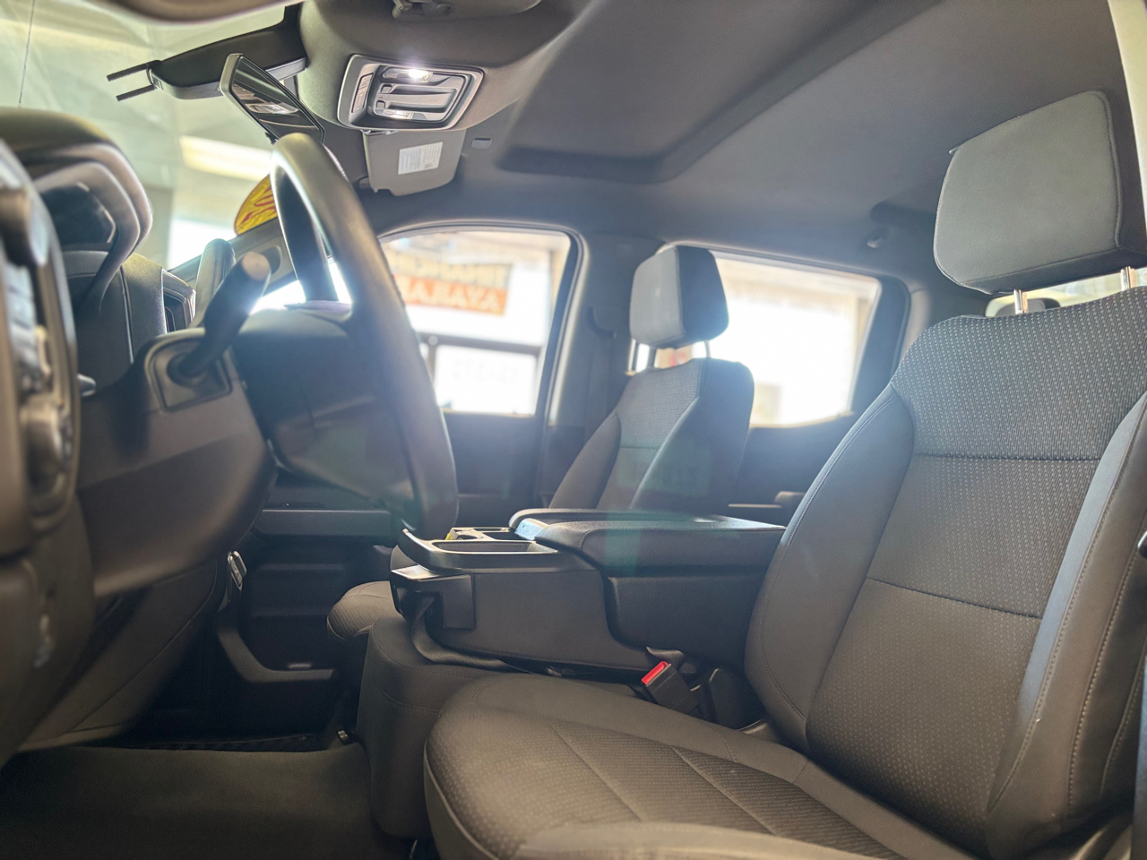 Chevrolet Silverado 1500 LTD 4WD Crew Cab 147" Custom 2022