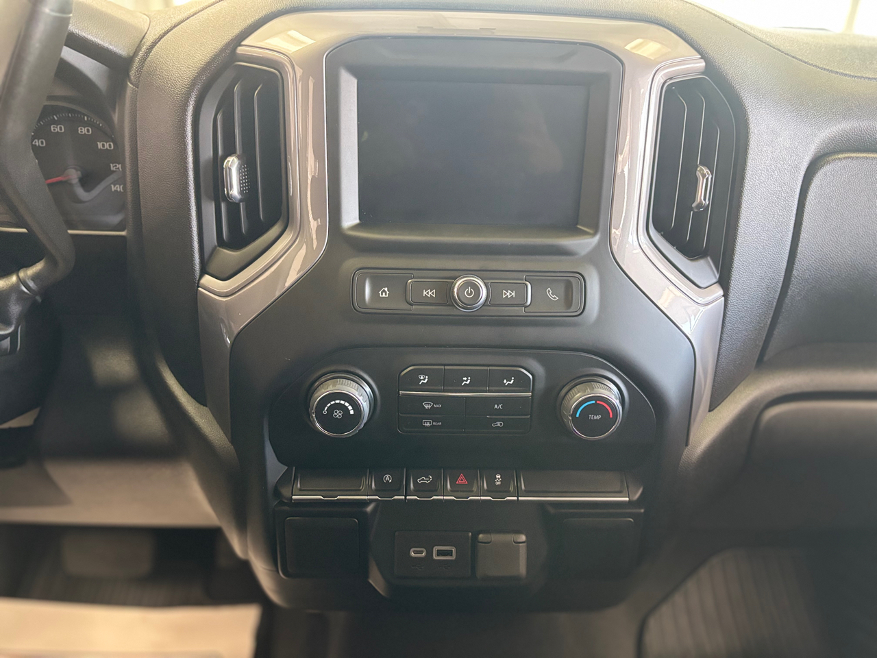 Chevrolet Silverado 1500 LTD 4WD Crew Cab 147" Custom 2022