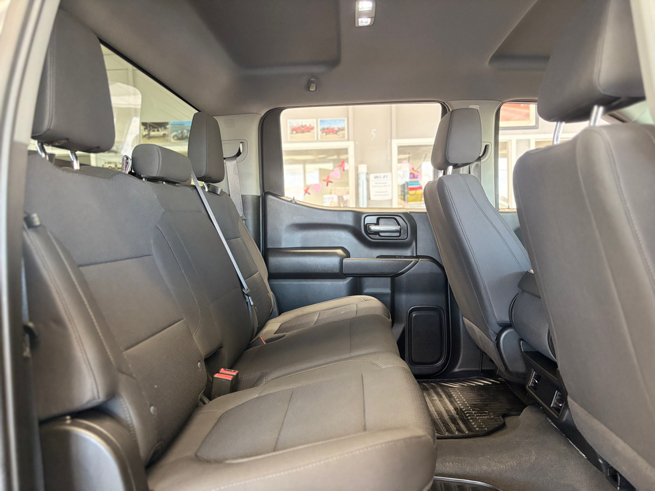 Chevrolet Silverado 1500 LTD 4WD Crew Cab 147" Custom 2022