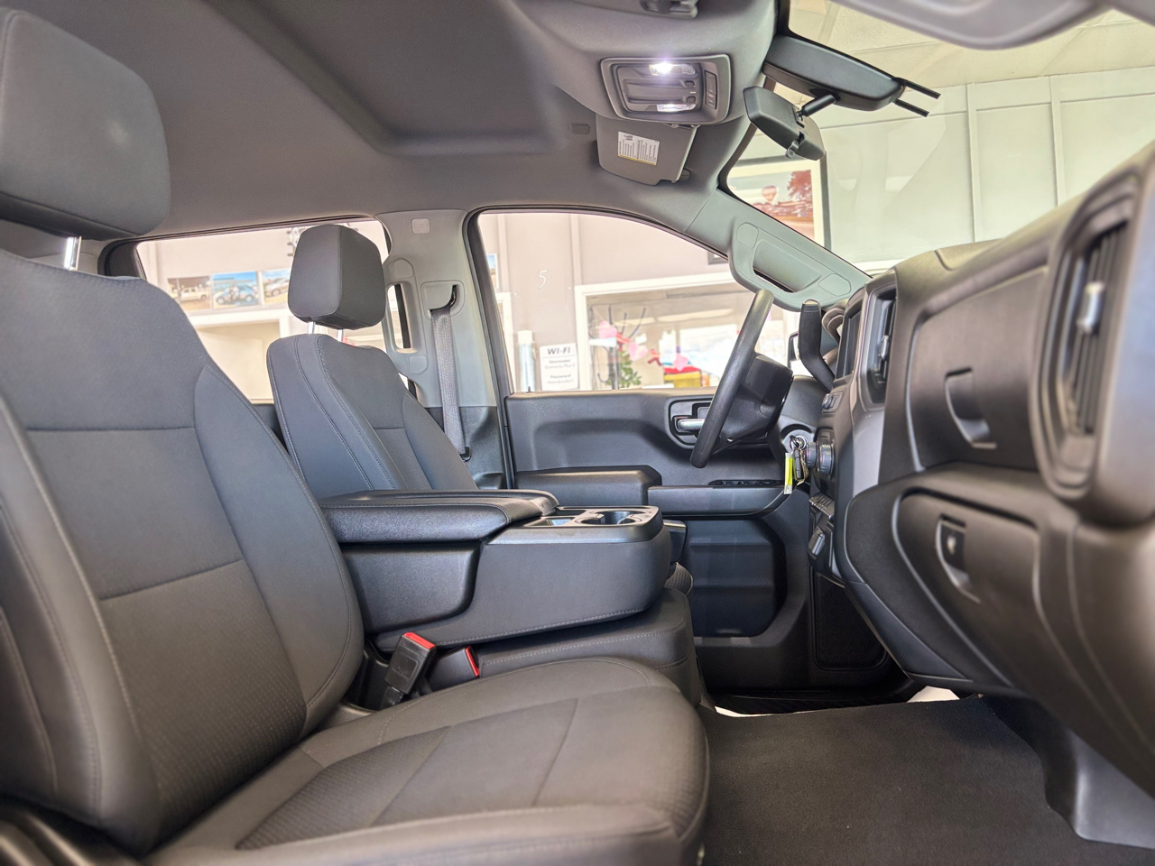 Chevrolet Silverado 1500 LTD 4WD Crew Cab 147" Custom 2022