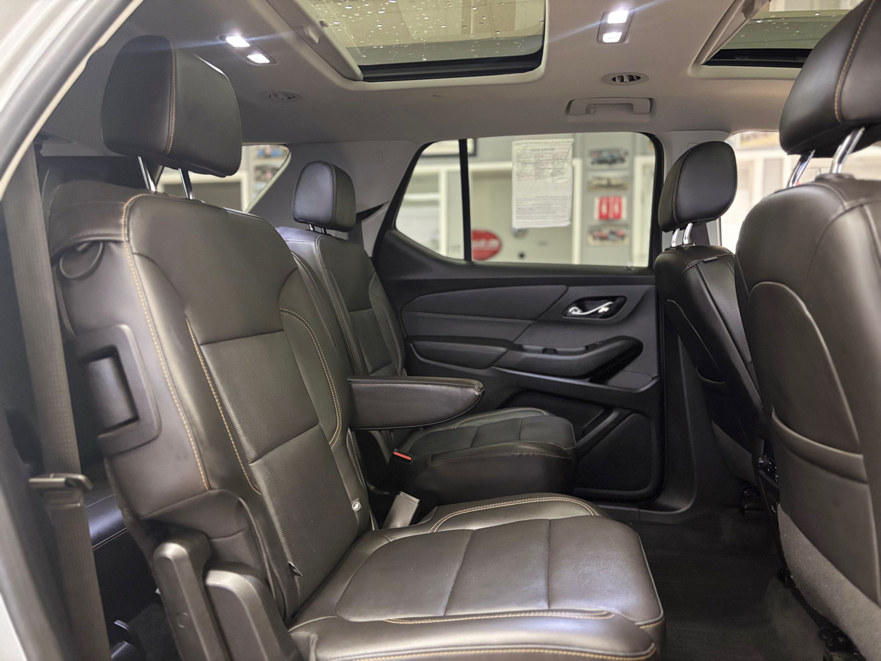 Chevrolet Traverse FWD 4dr Premier 2020