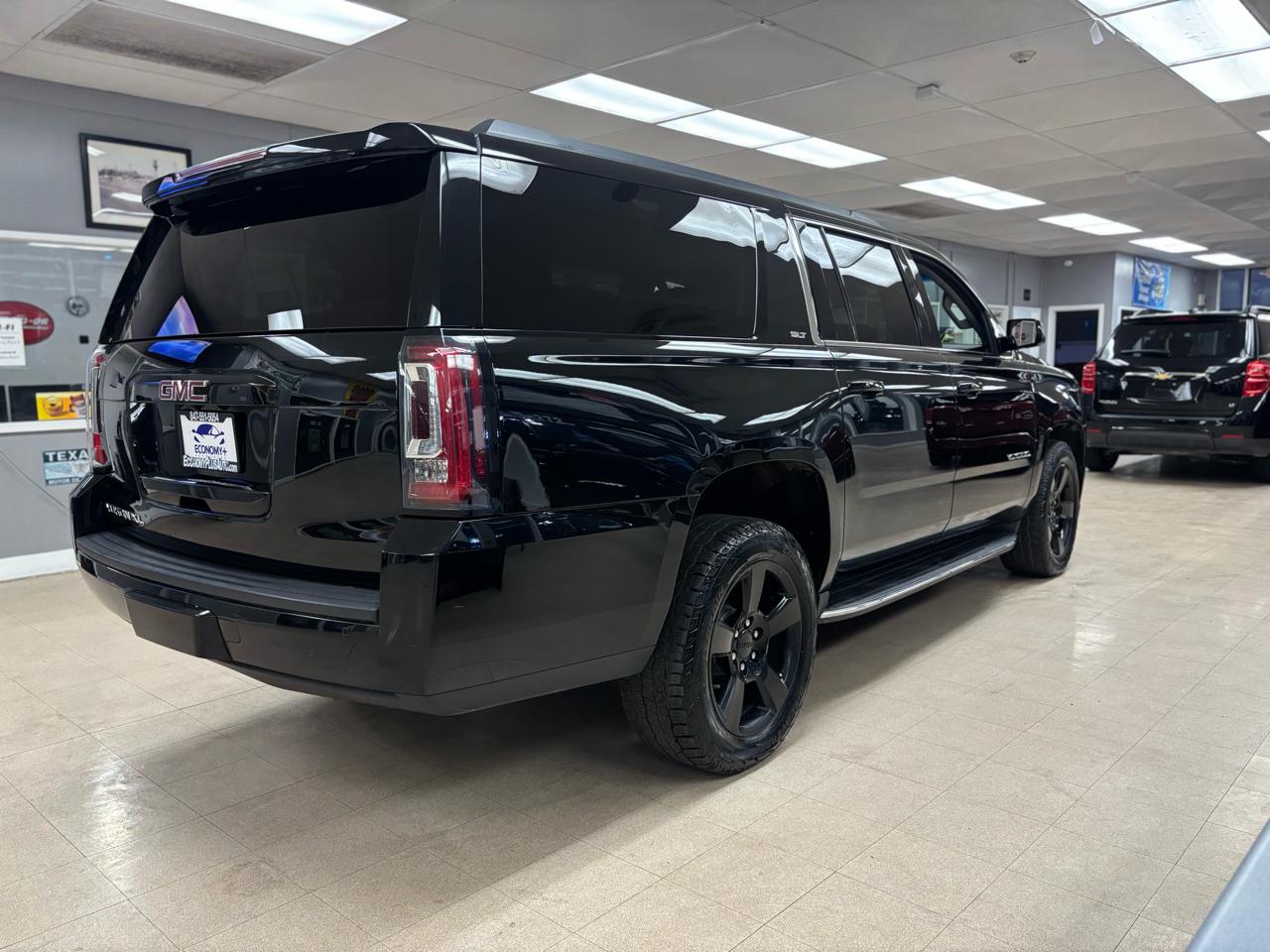 GMC Yukon XL 4WD 4dr SLT 2019