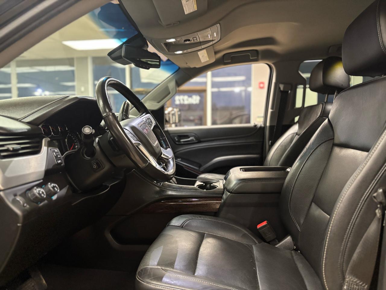 GMC Yukon XL 4WD 4dr SLT 2019