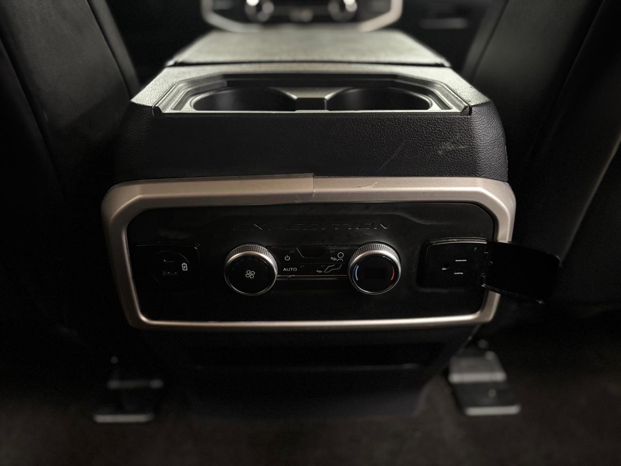 Ford Expedition Max XLT 4x4 2023