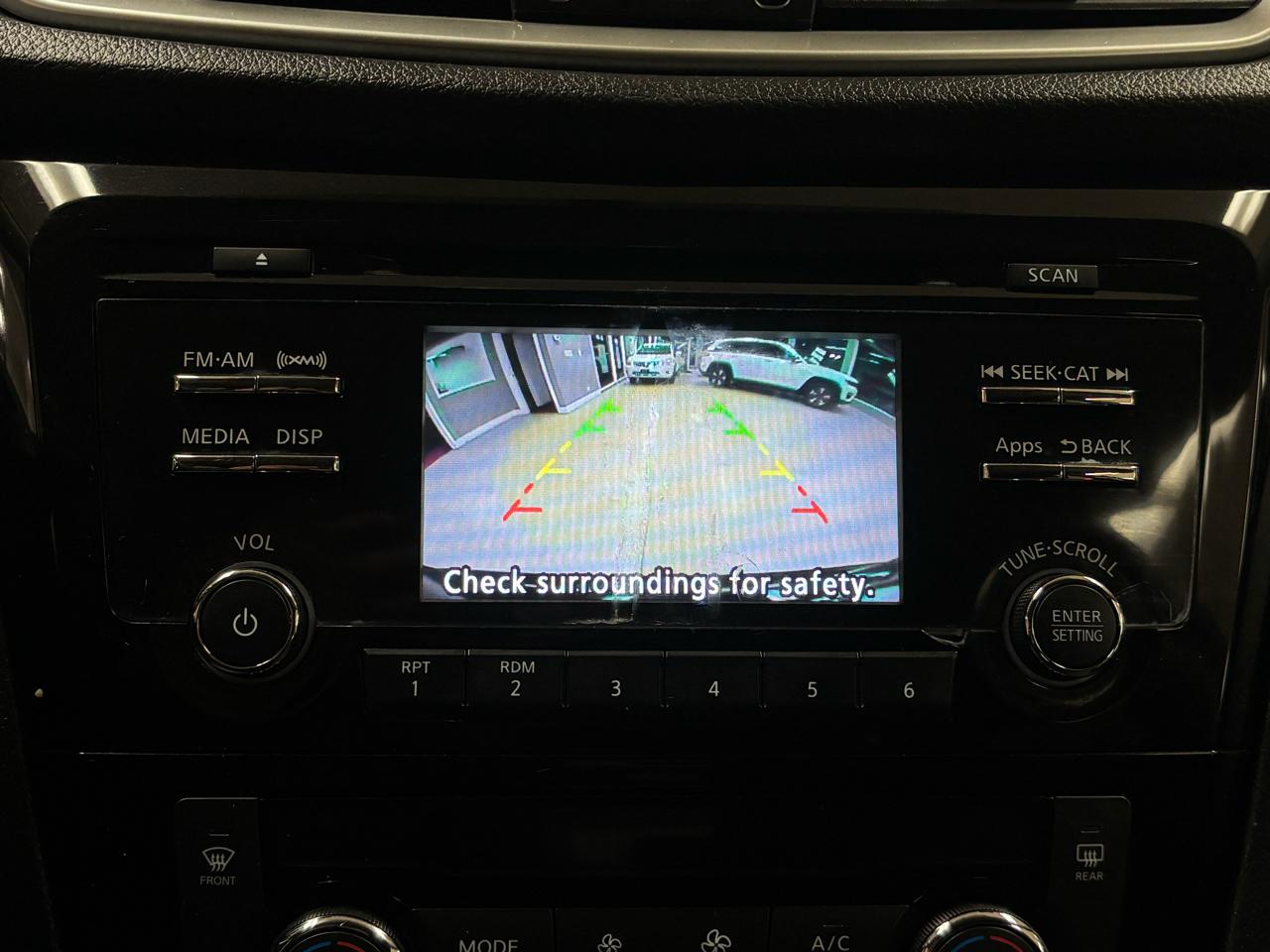 Nissan Rogue AWD 4dr SV 2016