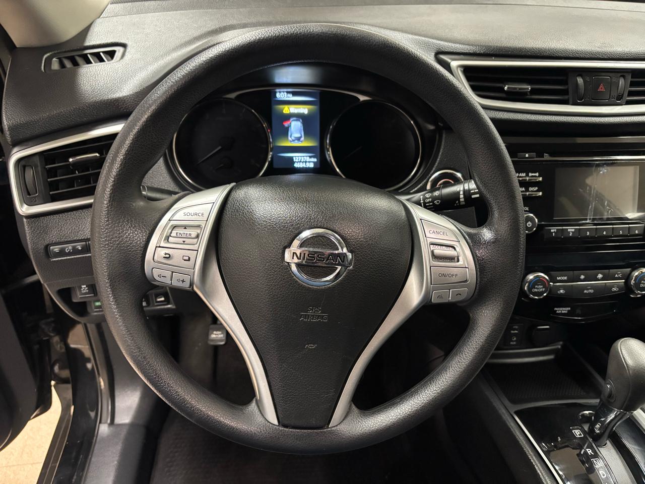 Nissan Rogue AWD 4dr SV 2016