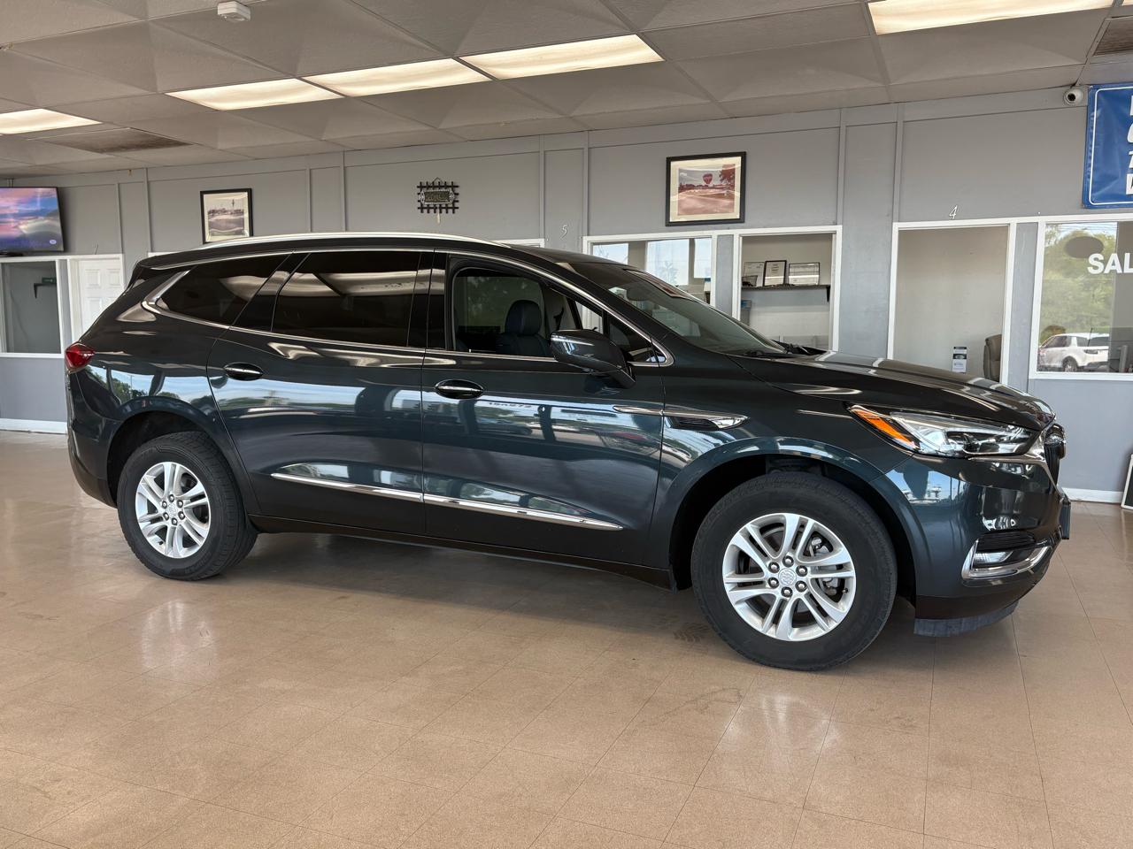 Buick Enclave AWD 4dr Essence 2020