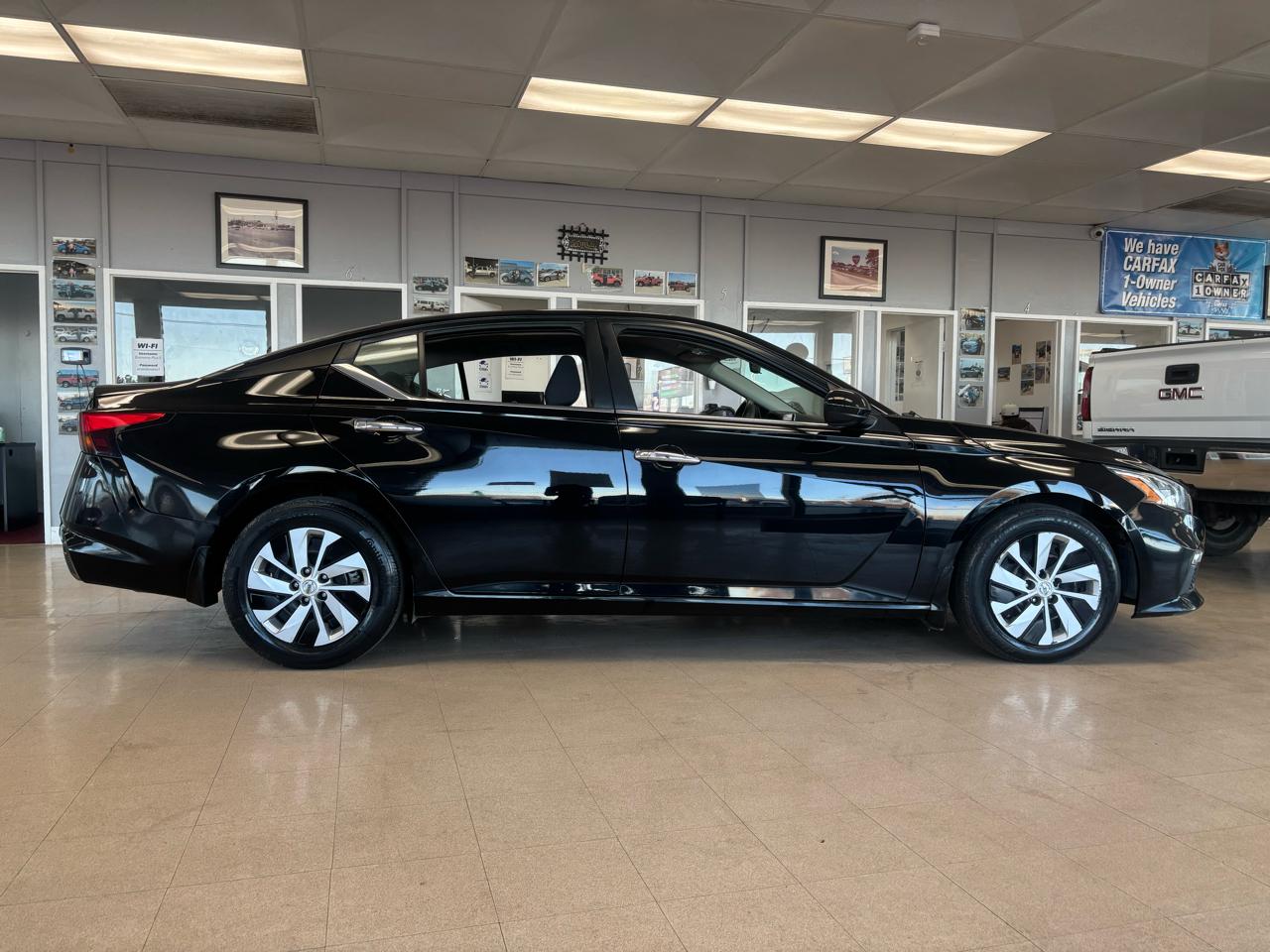 Nissan Altima 2.5 S Sedan 2020