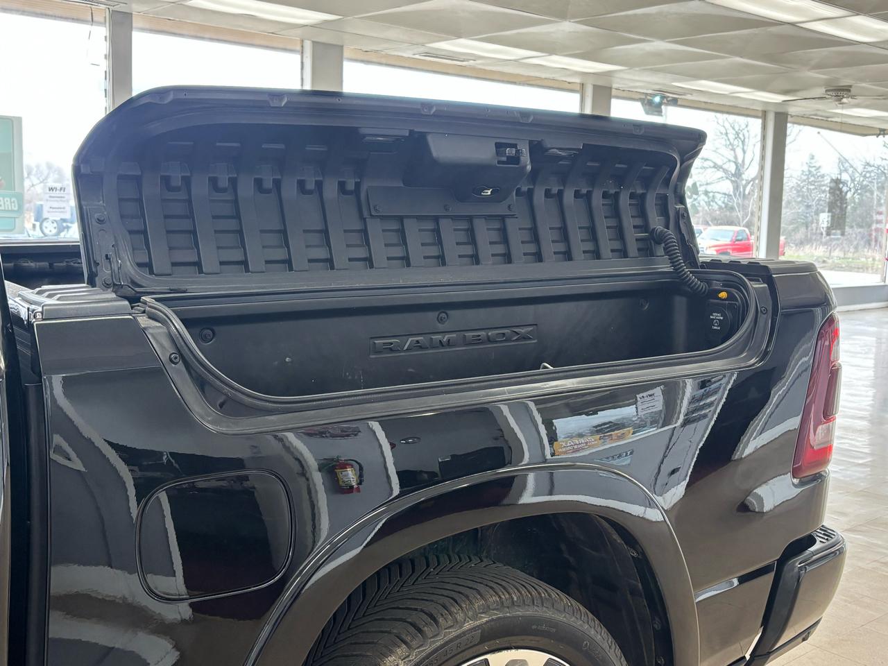 RAM 1500 Limited 4x4 Crew Cab 5'7" Box 2019